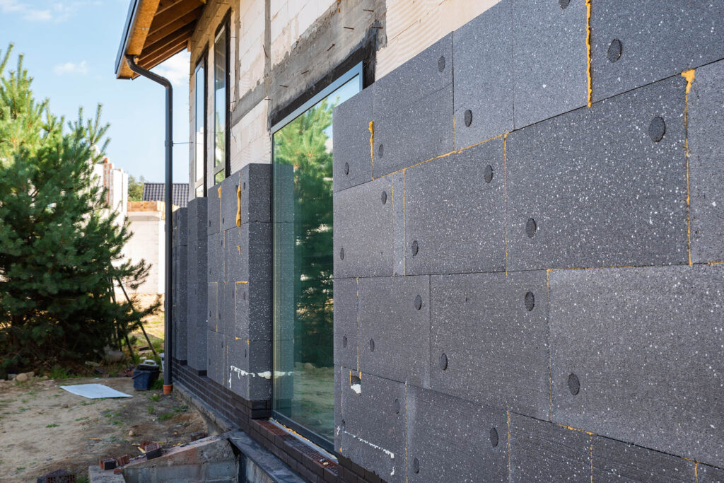 Facade,With,Thermal,Insulation,Of,A,Single family,House