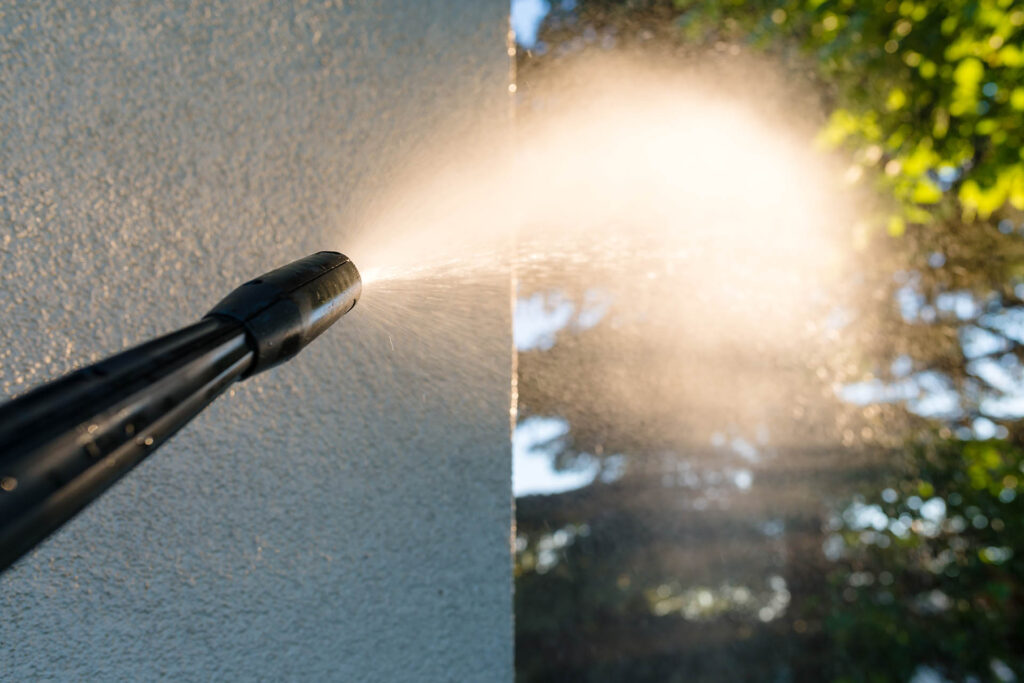 Power,Washing,The,Wall, ,Cleaning,The,Facade,Of,The