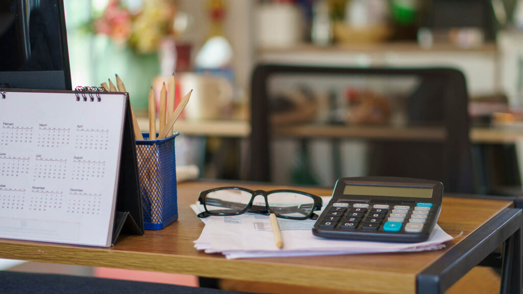 Planning,Budget,And,Tax,Concept.,Individual,Income,,Tax,Form